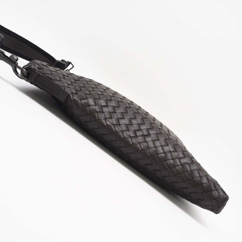 BOTTEGA VENETA Brown Leather Intrecciato Shoulder Bag - Picture 9 of 16